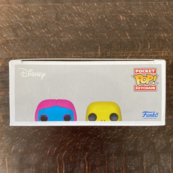 Nightmare Before Christmas Sally & Jack Blacklight Funko Keychain - Picture 3 of 6